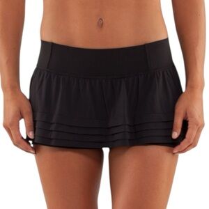 LULULEMON Breath Of Fire Black Mini Shorts Skirt Size 6